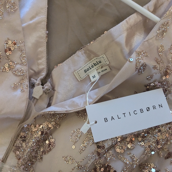 Sequin gown - rose gold - size M - Picture 9 of 9